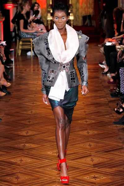 Look 41